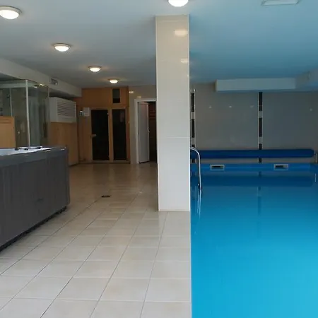Apartment De Rosa Apartman Siofok