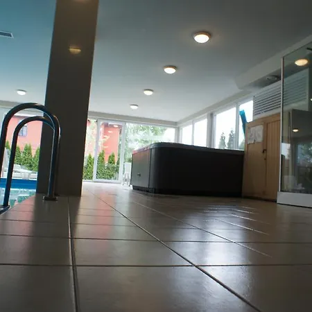 Apartment De Rosa Apartman Siofok