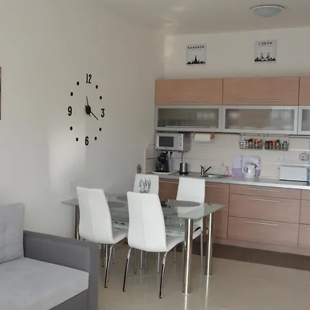 Apartment De Rosa Apartman